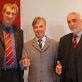 Klaus Lbke, Dr. Mathias Petersen und Bernd P. Holst
